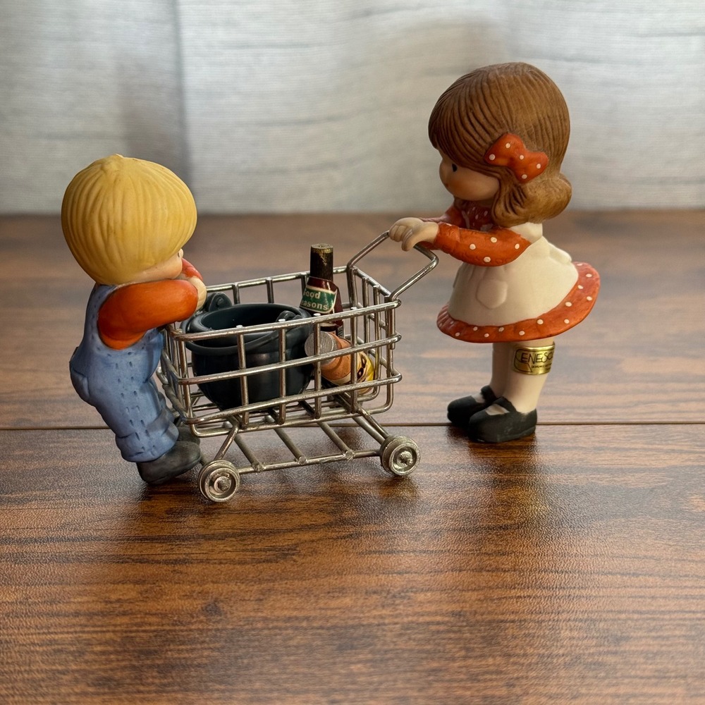 Country Cousins Enesco Sarah and Skip‎ with Shopping Cart and Groceries 1984